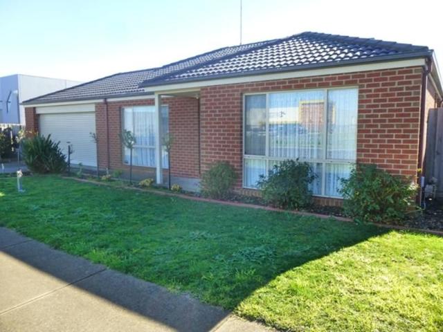 39 Essington Street, VIC 3216