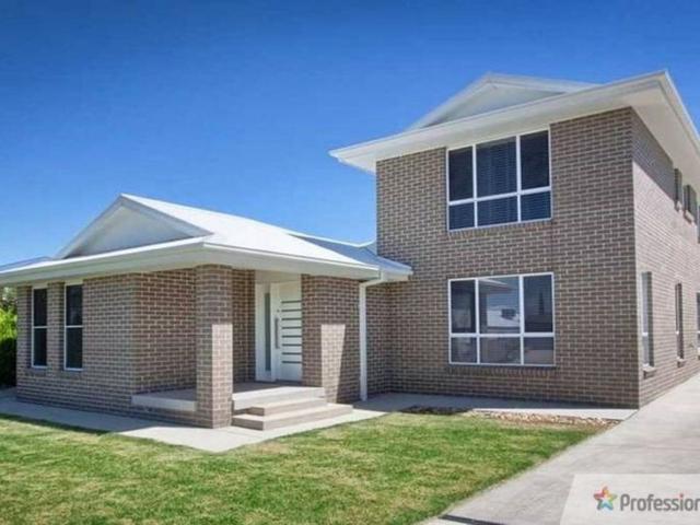 83 Atherton Crescent, NSW 2650