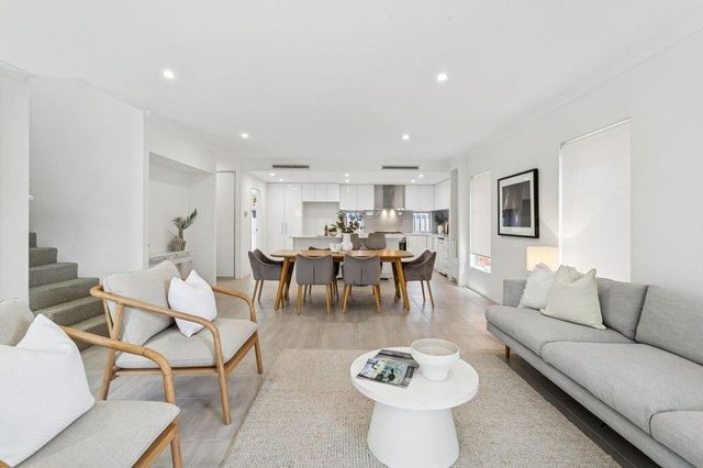 169A Sixth Avenue, WA 6052