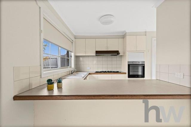 1/10 Basin Rise, VIC 3216