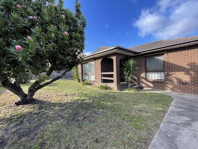 3/4 Cloverset Avenue, VIC 3805