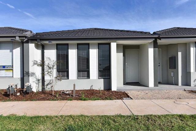 26 Listowel Grove, VIC 3335