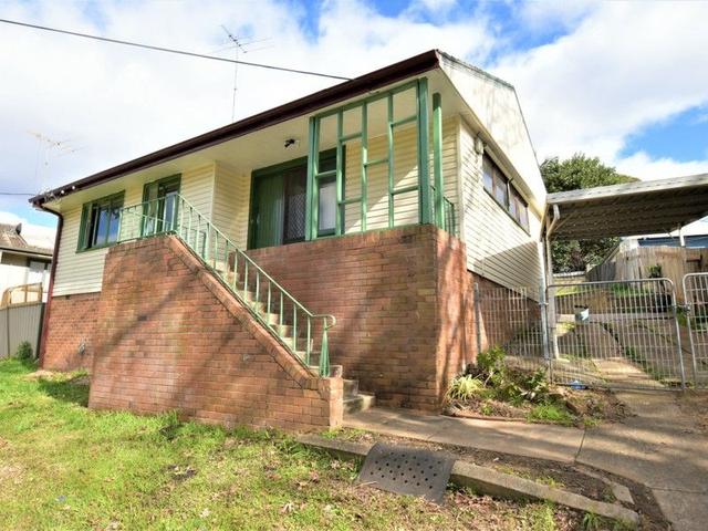 15 Coonong St, NSW 2168