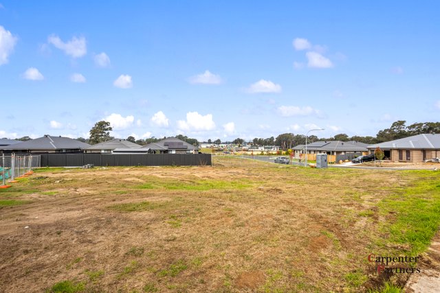 9 Monamieth Street, NSW 2573