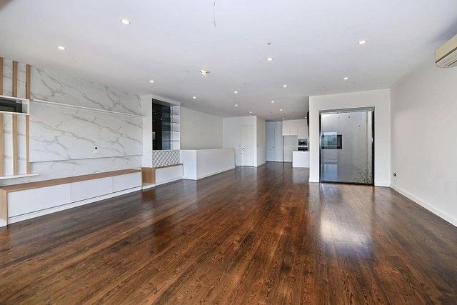 2 Cornwall Pl, VIC 3032