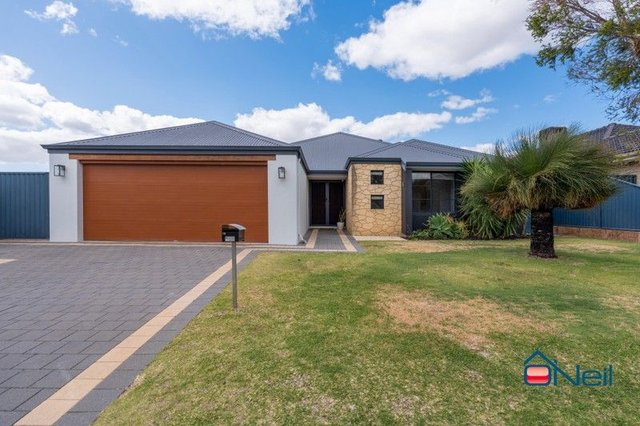 16 Silverpan Way, WA 6122