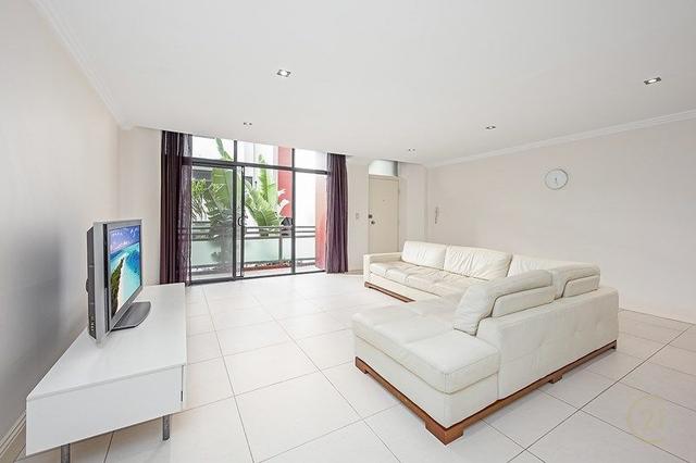 16/26-34 McElhone Street, NSW 2011