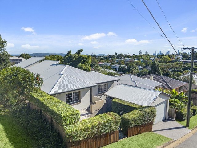 45 Percy Street, QLD 4121
