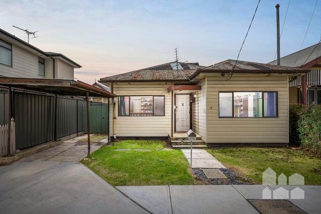 18 Pearce Street, VIC 3013