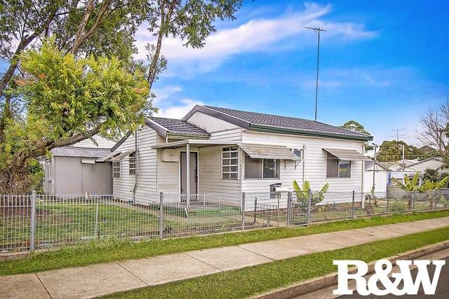19 Araluen Avenue, NSW 2760