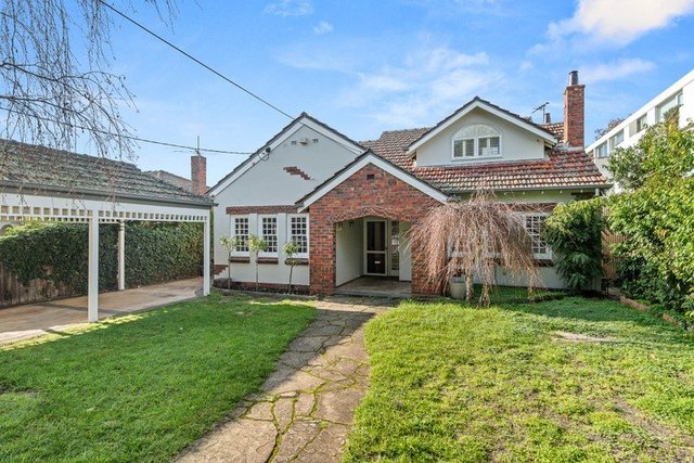 8 Foam Street, VIC 3188