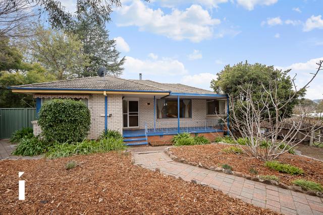 6 Brewster Place, ACT 2611
