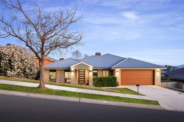 12 Egret Way, NSW 2640