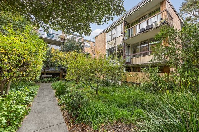 8/25 Hanover Street, VIC 3065