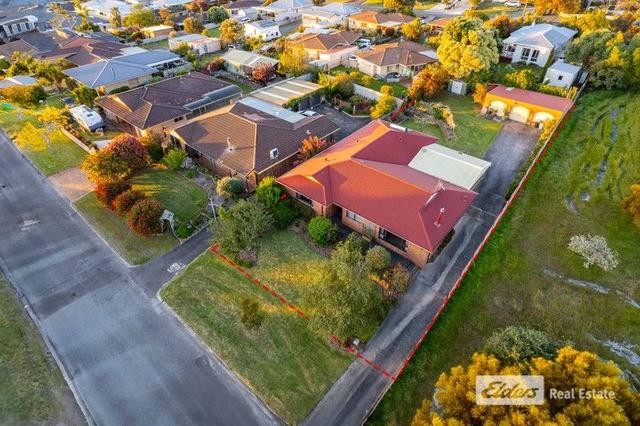 12 Baudin Place, WA 6330