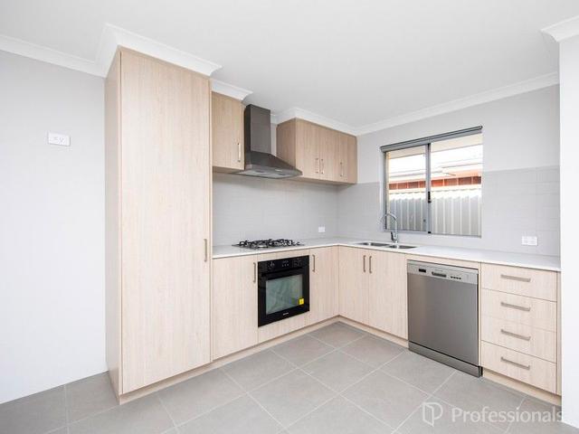 6b Shellharbour Promenade, WA 6038