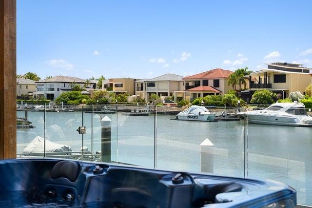 5 King James Court, QLD 4216