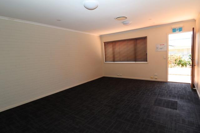 Suite 4/136-140 Russell Street, QLD 4350