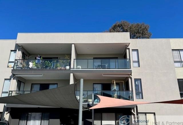 18/27-29 Golden  Grove, VIC 3172