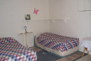 Bed 4 (2010-02-04)