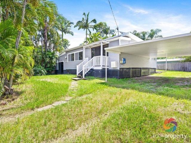 2 Yurugu Street, QLD 4114