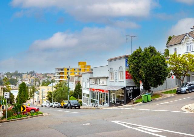 2/98 Beach St, NSW 2034
