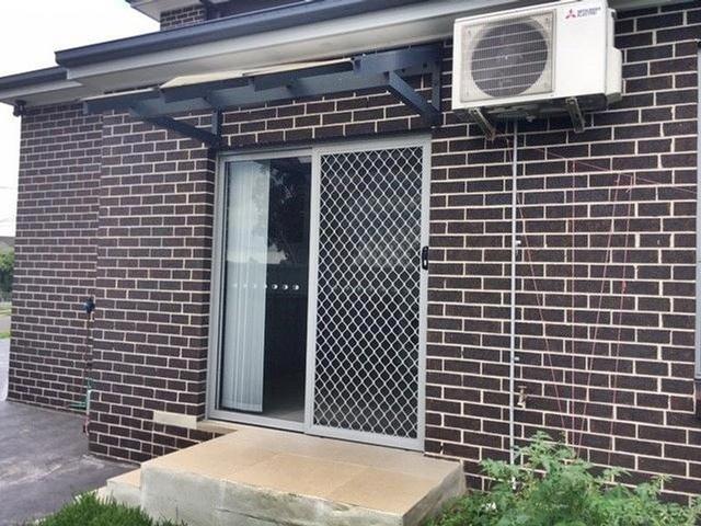 (no street name provided), NSW 2165