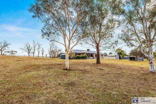 4 Larson Lane, NSW 2582
