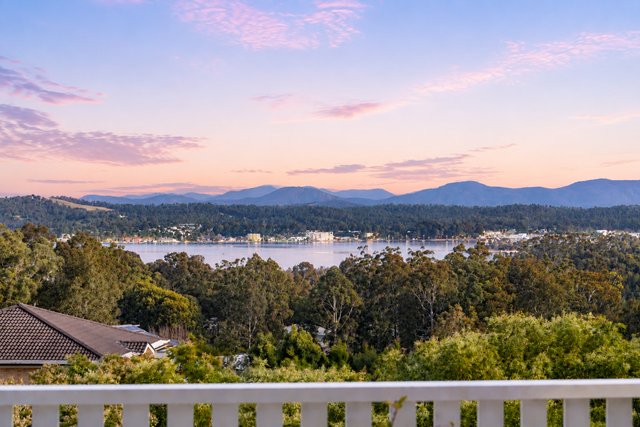 5 Broomfield Crescent, NSW 2536