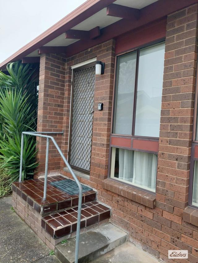 1/405 Griffith Road, NSW 2641