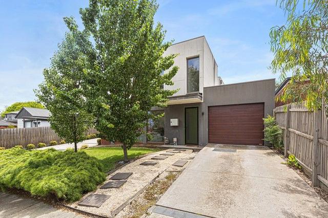 1/24 Stonehaven Avenue, VIC 3155