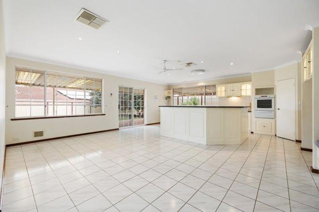 1 Sheoak Close, WA 6063