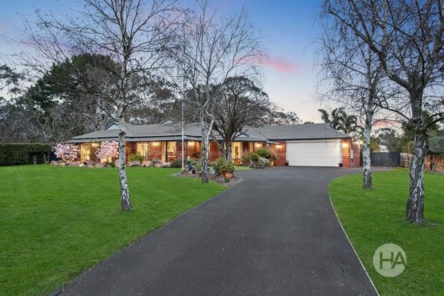 6 Nicholas Court, VIC 3939