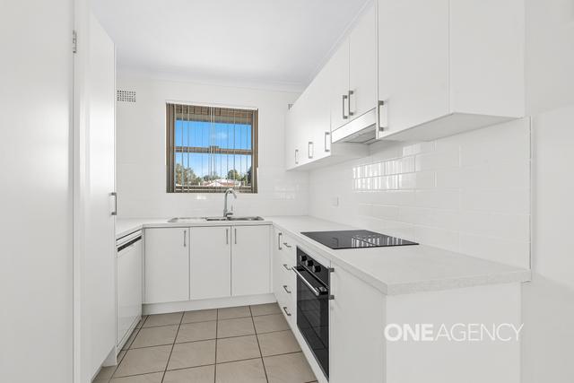 2/73 Plunkett Street, NSW 2541