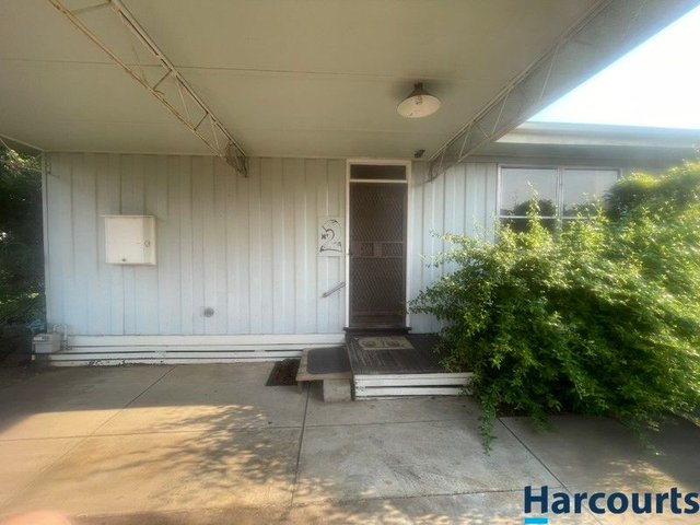 2 Cartledge Way, VIC 3850