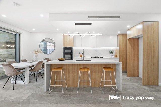 19 Finch  Avenue, NSW 2112