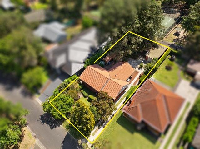 13 Waratah Road, NSW 2074
