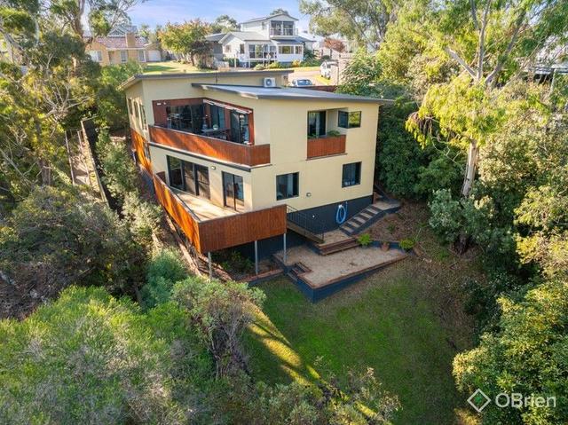 63 Newlands Drive, VIC 3880