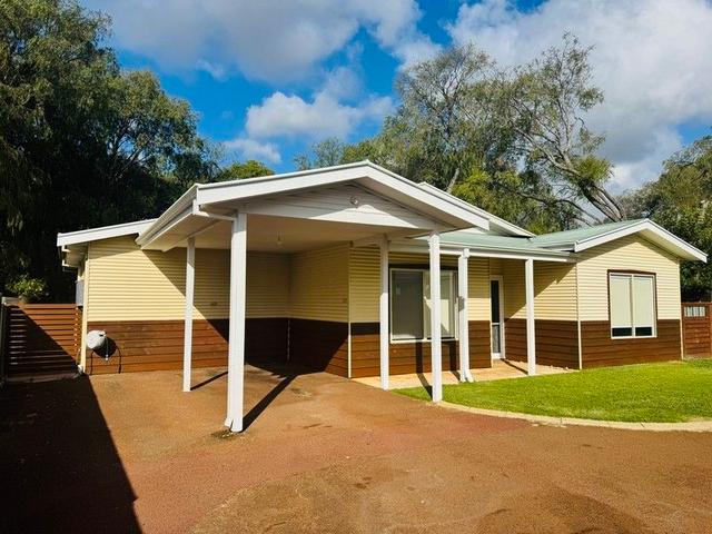 2/10 Julianne Street, WA 6280