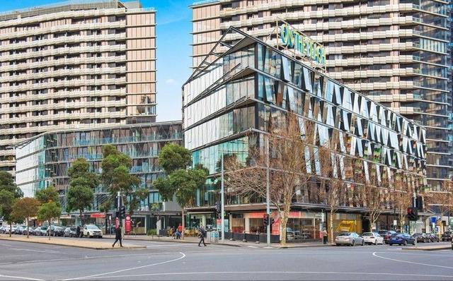 425/757 Bourke Street, VIC 3008
