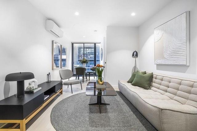 202/36 Wilson Street, VIC 3141