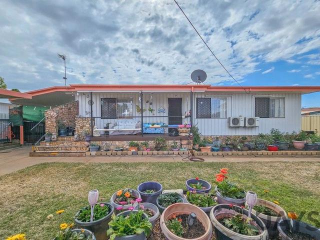 30 Abau Street, QLD 4825