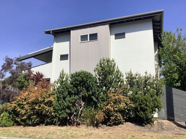 8/1 Beaton Place, VIC 3996