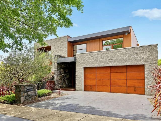 15 Abbott Street, ACT 2600