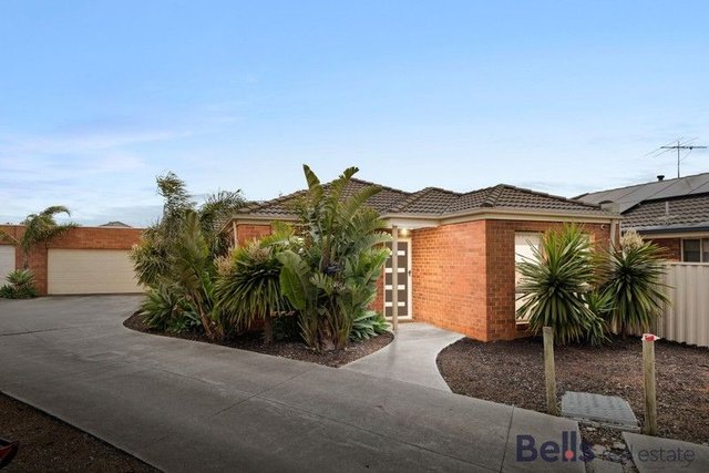 2/54 Lomandra Bowl, VIC 3337