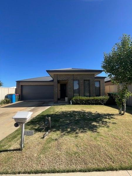 37 Jane Road, VIC 3730