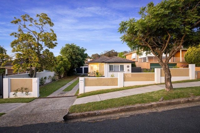 242 Mount Street, NSW 2640