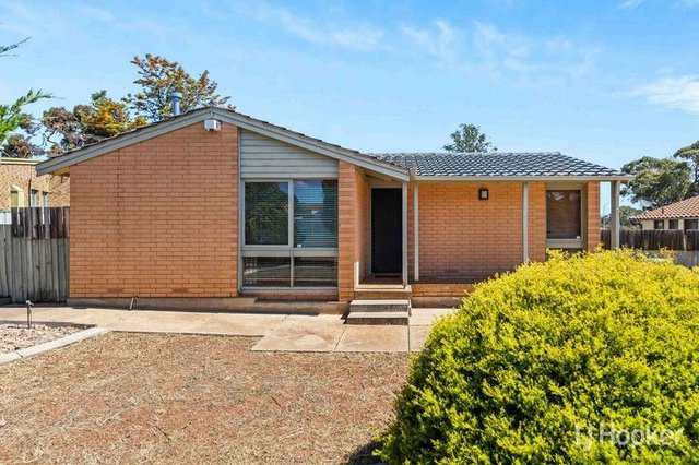 27 Eringa Court, SA 5114