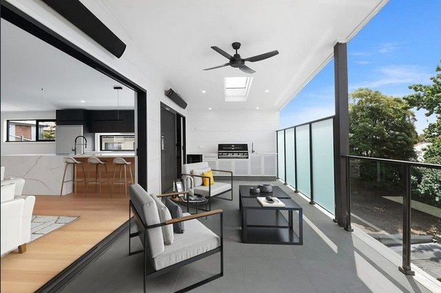 1 & 2/2 Aberdeen Street, VIC 3218