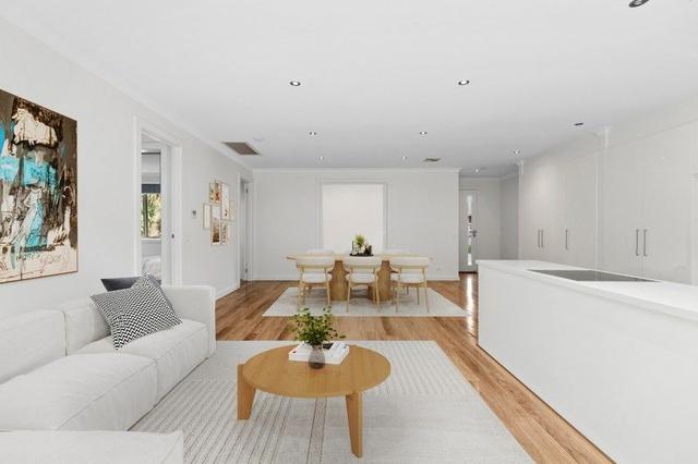 2/23 Dega Avenue, VIC 3165